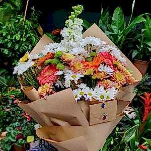 Burdur Çiçekçi - Mevsim & Kır Çiçekleri