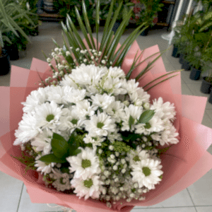  Burdur Çiçek - BEYAZ RENK İTHAL PAPATYA ve 5 ADET GÜL DEN OLUŞAN BUKET